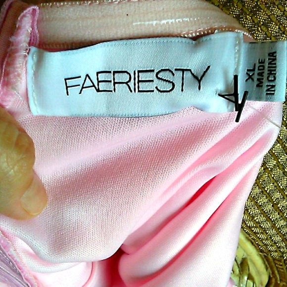BNWOT DRESSY DRESS BY FAERIESTY SOFT PINK SZ. XL W/ 3D FLOWERS STRAPLESS LINED - Picture 5 of 11